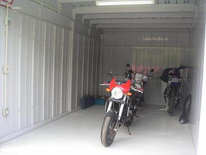 余裕の大型ガレージ